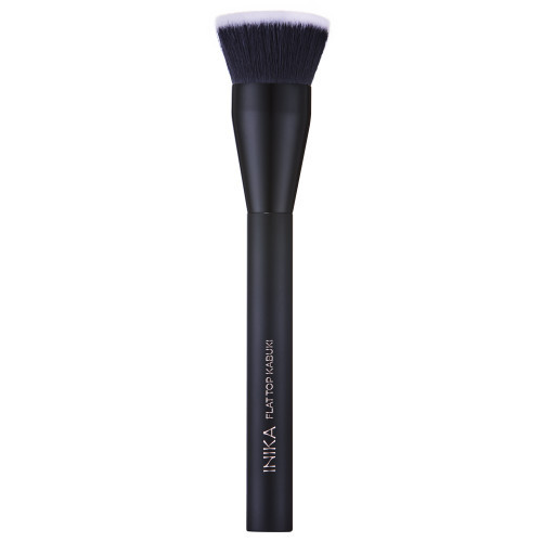 Inika Organic Flat Top Kabuki Brush Plokščias Kabuki šepetėlis, 1vnt.