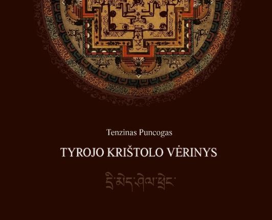 Tyrojo krištolo vėrinys