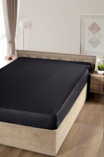 Satininė paklodė su guma  STRIPE, juodos sp., 140 x 200 + 25 cm, 100% medvilnės