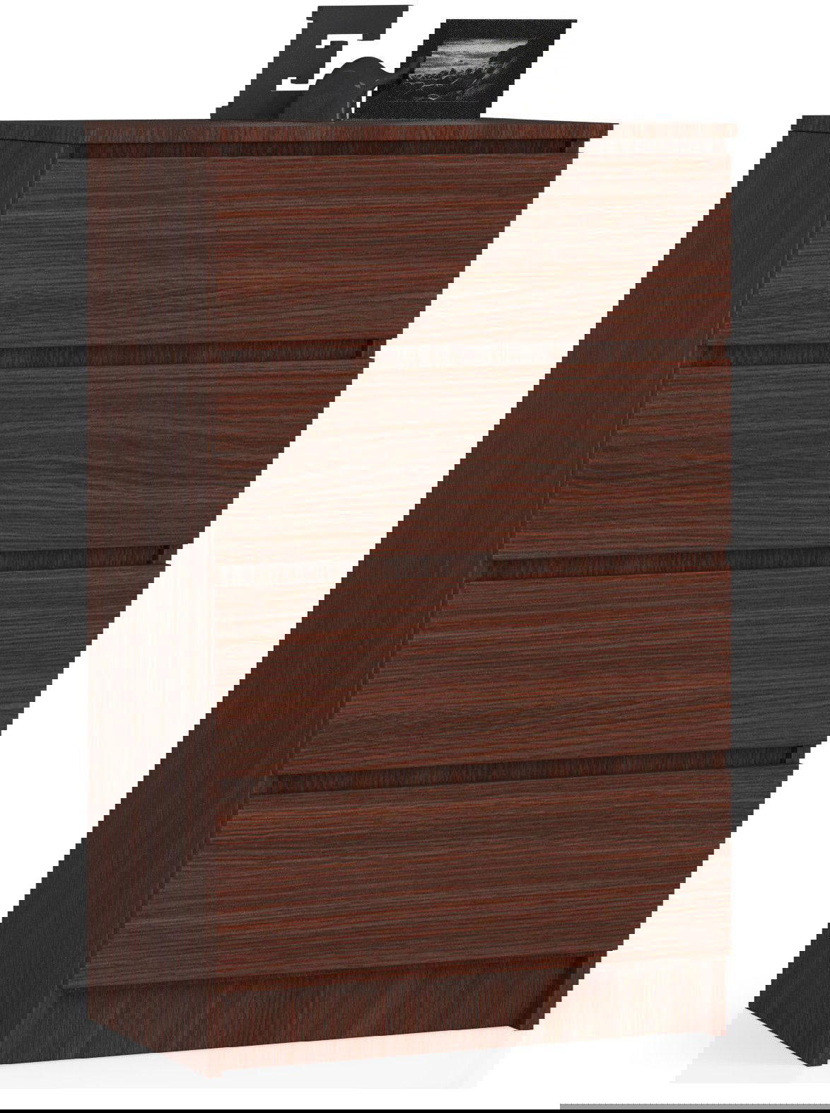 Komoda K60, ruda