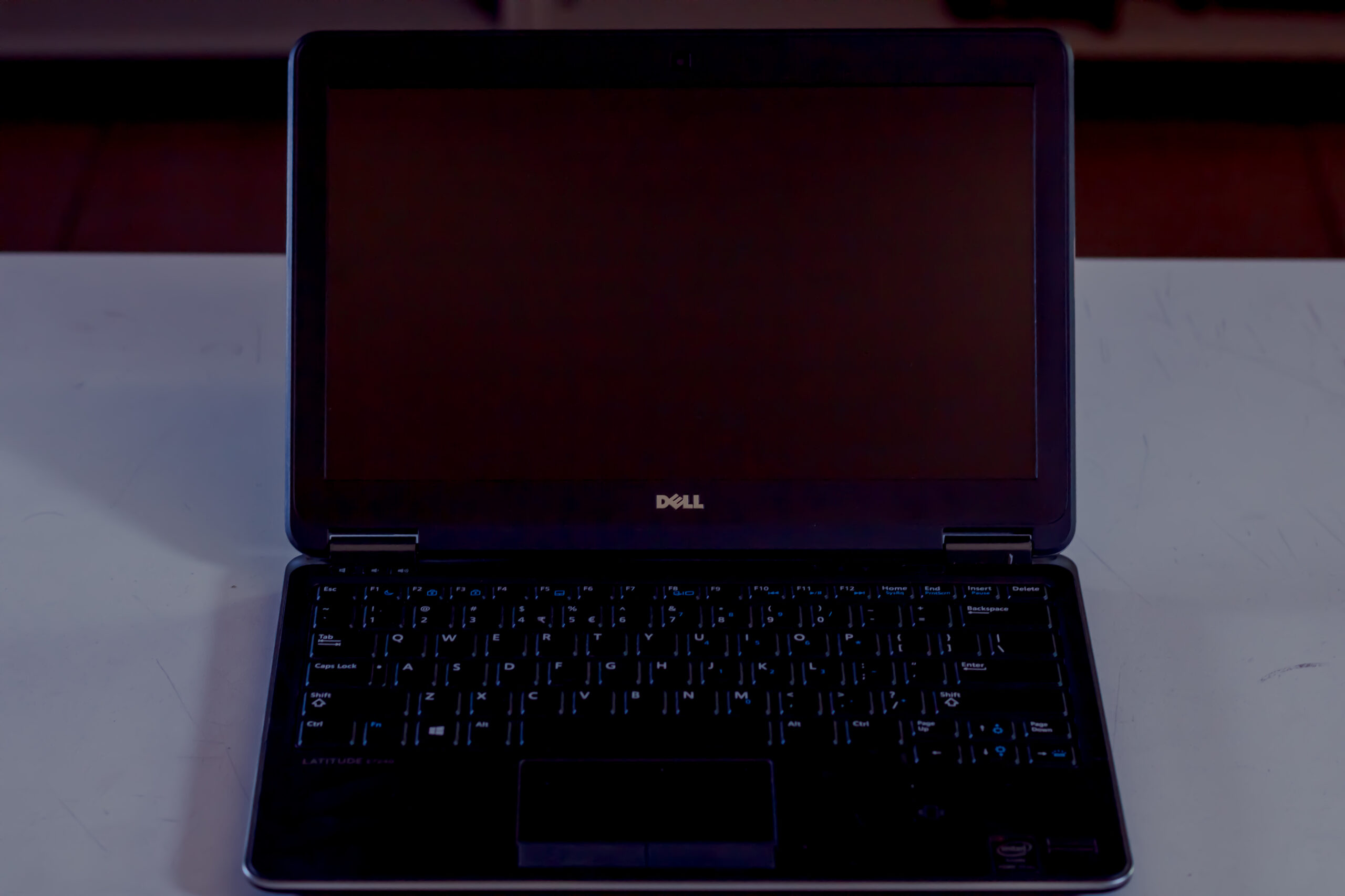 Dell Latitude E7240, i7 4600U, 16gb RAM, 256gb SSD