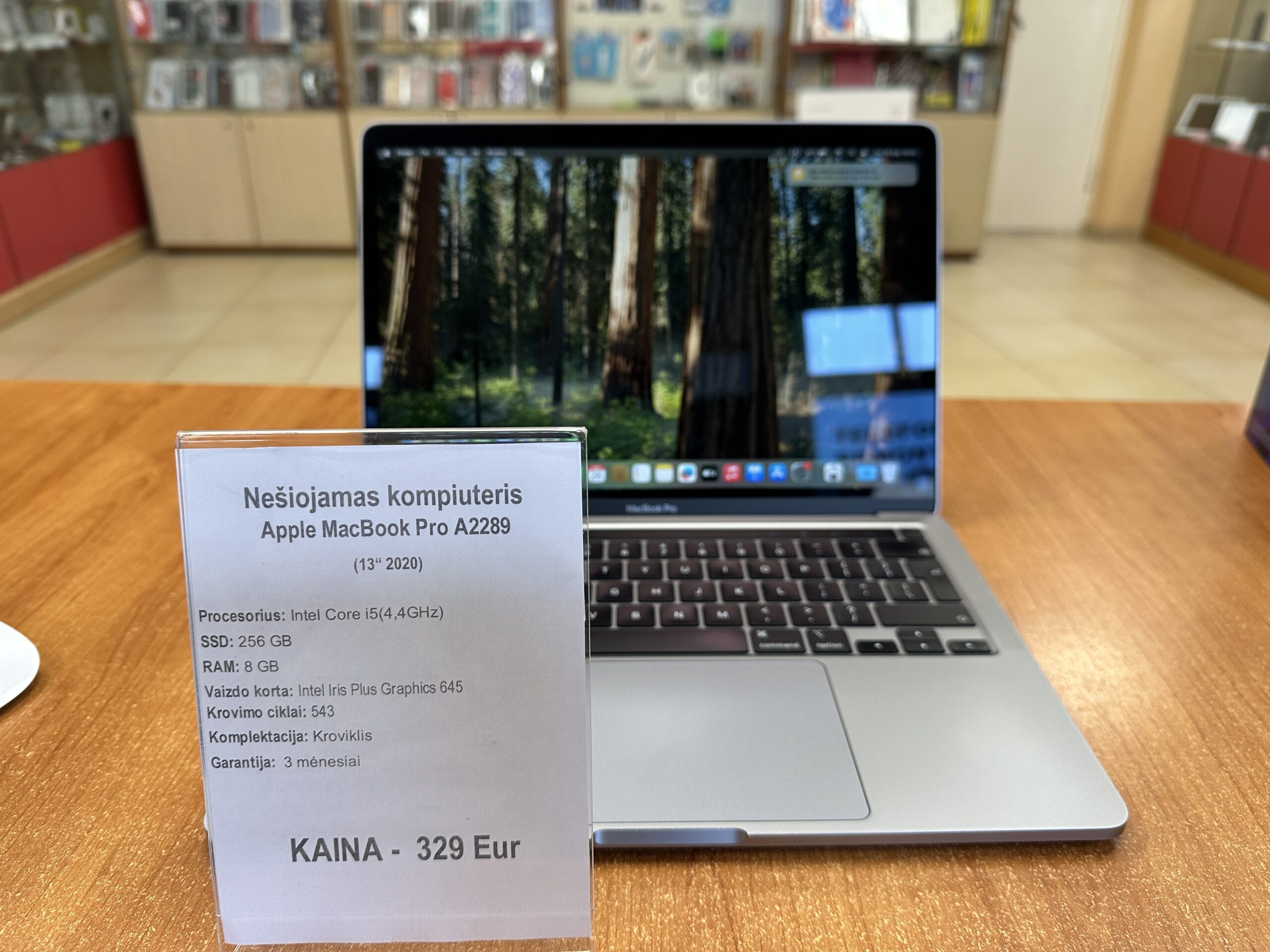 Apple MacBook Pro 13” 2020, I5, 8 GB RAM, 256 GB SSD, Cycle 543