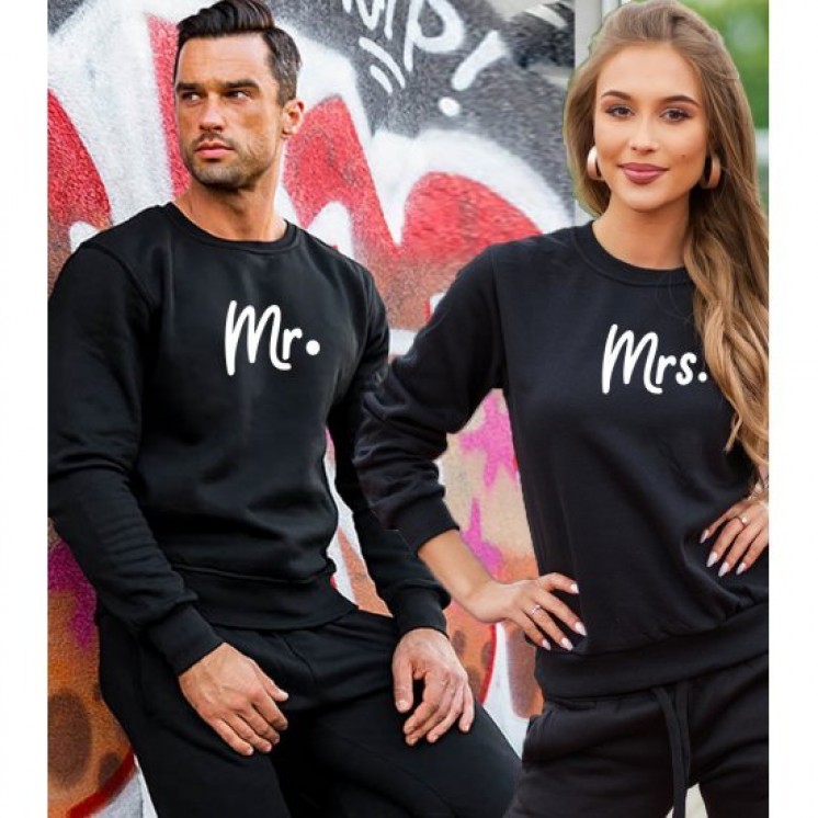 Juodas megztinis Mr&Mrs