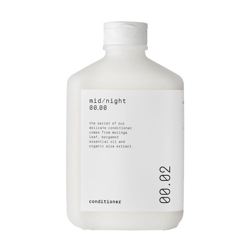 Midnight 00.00 Nourishing Hair Conditioner 00.02 Maitinantis plaukų kondicionierius, 300ml