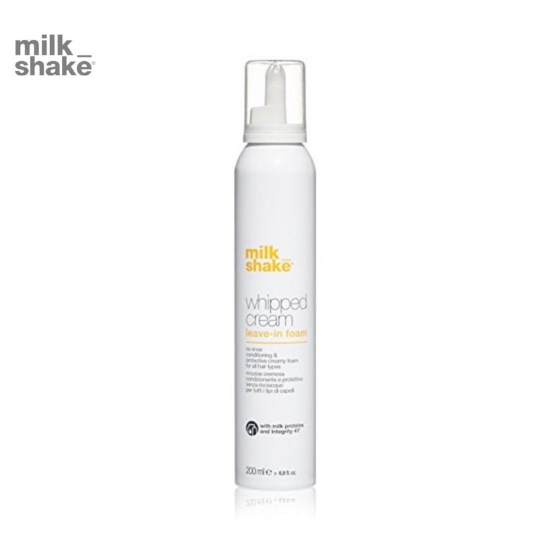 MILK SHAKE MOISTURE PLUS WHIPPED CREAM DRĖKINAMOS PUTOS SAUSIEMS PLAUKAMS