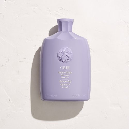 Oribe Serene Scalp Oil Control Shampoo Gilaus valymo plaukų šampūnas, 250ml