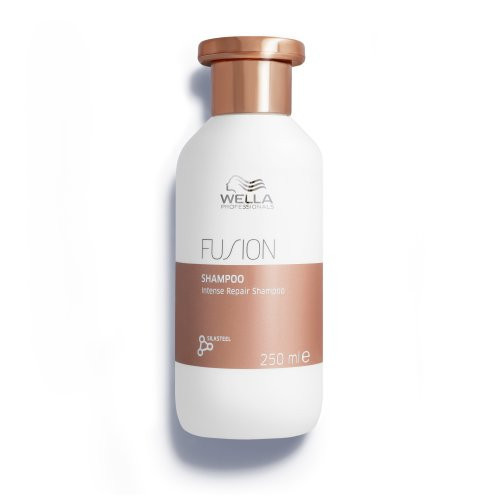 Wella Professionals Fusion Intense Repair Shampoo Intensyviai plaukus atkuriantis šampūnas, 250ml