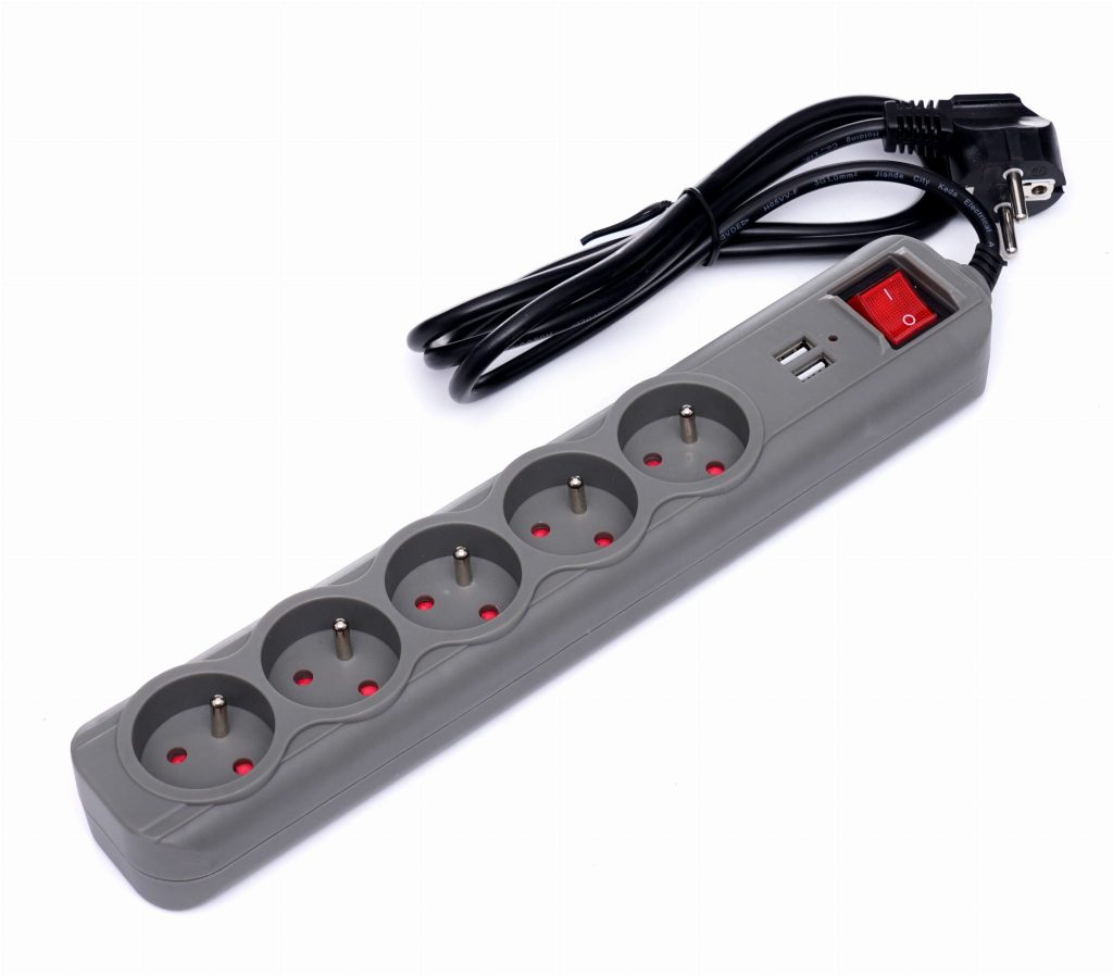Prailginimo laidas su USB, 1,5 m, KD4033