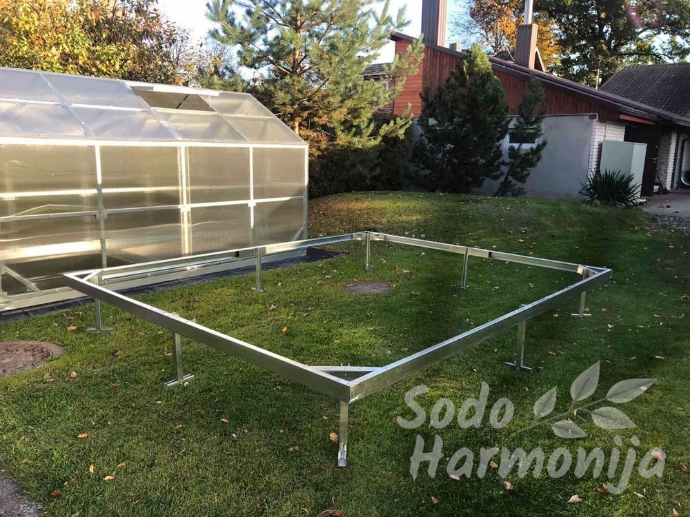 Cinkuoto plieno pamatas 2,5 m pločio 2,5x6m.