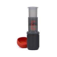 Zaparzacz do kawy AeroPress Go