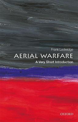 Aerial Warfare: A Very Short Introductoin