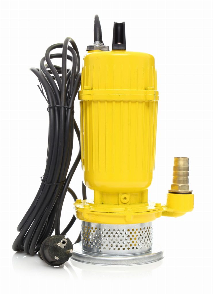 Siurblys nešvariam vandeniui 1600W KD758