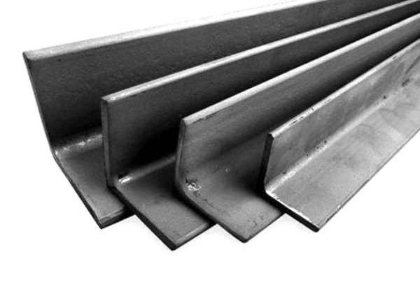 Metalinis kampuotis 40x40x4 3 metrai