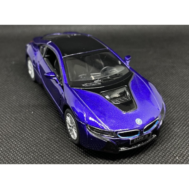 KINSMART automobilis BMW i8, 1/38 mastelis (4 spalvos)