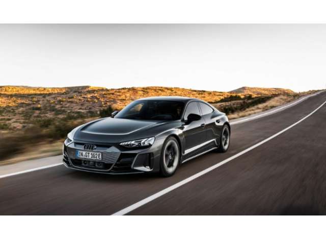 Revell - Germany Surenkamas modeliukas 1/24 Audi e-tron GT easy-click-system, Level 2, plastic modelkit