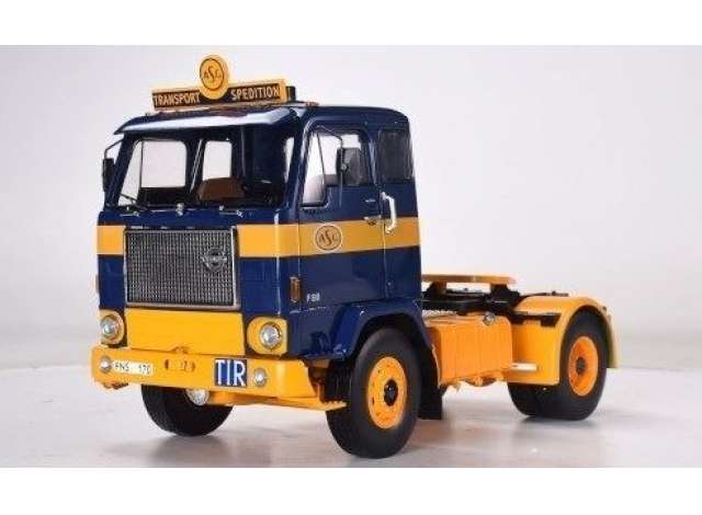 PRE-ORD3R MCG Modeliukas 1/18 1971 Volvo F88, yellow/blue
