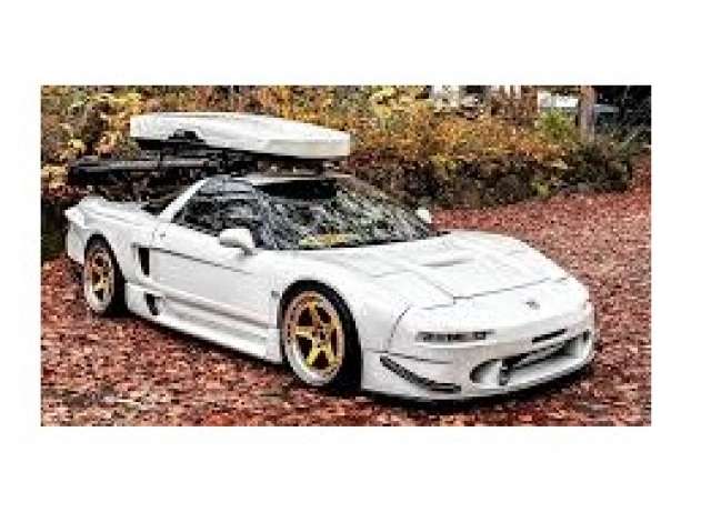 PRE-ORD3R Inno64 Modeliukas Honda NSX NA2 *Tour Around The World* With Roof Luggage, white