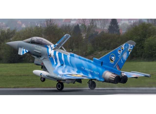 Revell - Germany Surenkamas modeliukas 1/72 Eurofighter Typhoon *The Bavarian Tiger 2021* Level 4, plastic modelkit