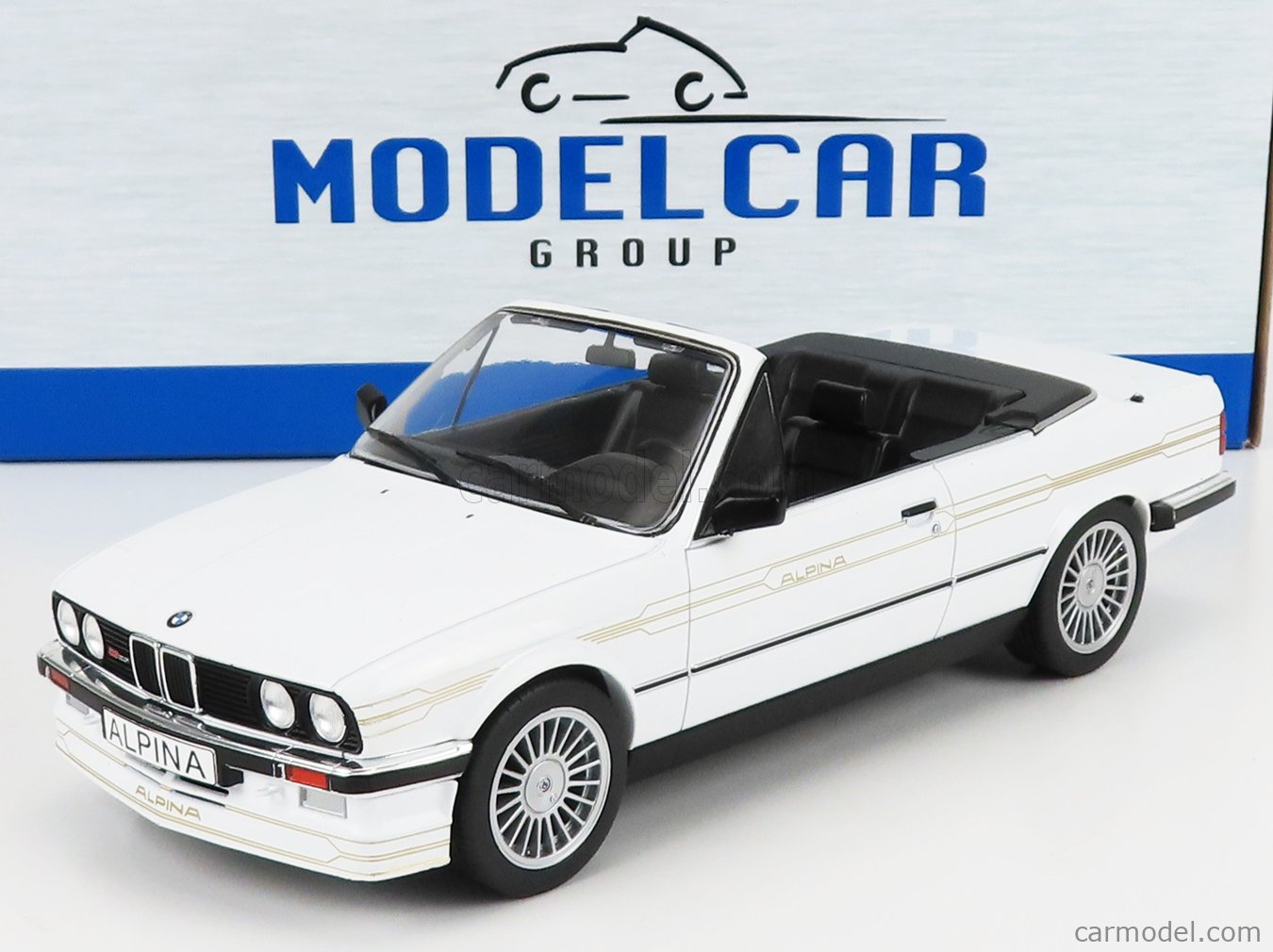 PRE-ORD3R MCG Modeliukas 1/18 1986 BMW Alpina C2 2.7 Cabriolet basis E30, white