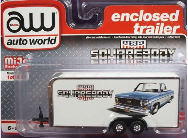 PRE-ORD3R Auto World Modeliukas Enclosed Trailer *Squarebody USA*, white