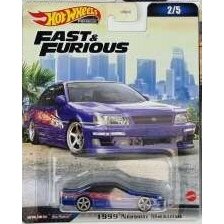 Hot Wheels Premium Modeliukas ’99 Nissan Maxima