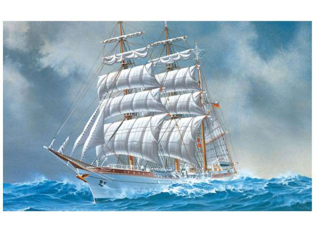 Revell - Germany Surenkamas modeliukas 1/350 Gorch Fock, Level 3, plastic modelkit