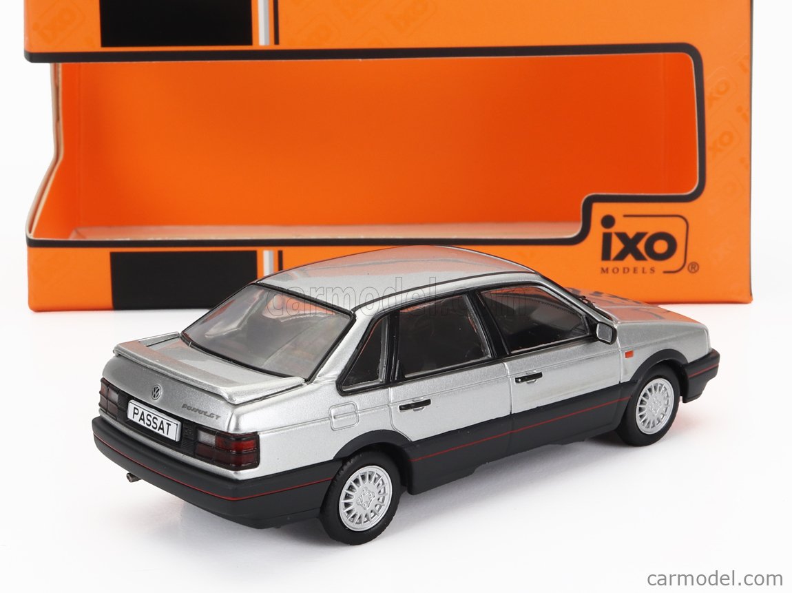 IXO Models Modeliukas 1/43 1988 Volkswagen Passat GT, silver