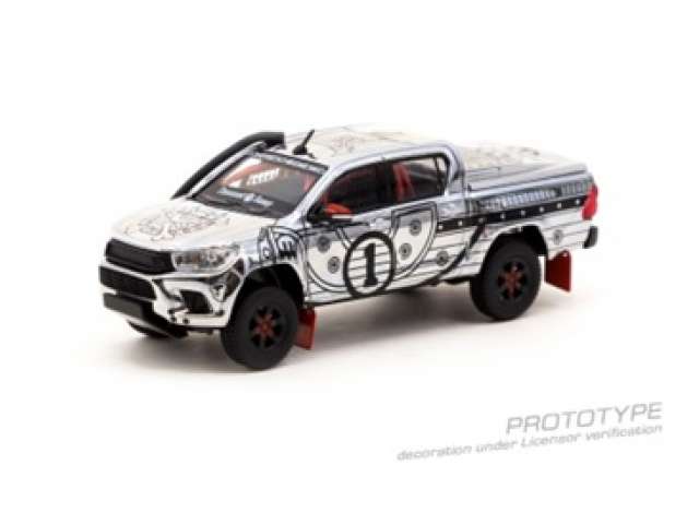 PRE-ORD3R Tarmac Modeliukas 1/64 Toyota Hilux Thousand Sunny, white/grey/black