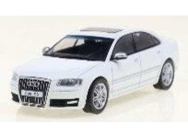 PRE-ORD3R Solido Modeliukas 1/43 2010 Audi S8 (D3), white