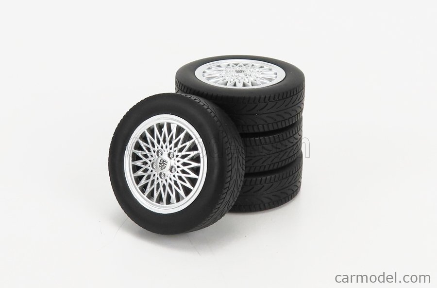 PRE-ORD3R KK Scale Ratų komplektas 1/18 Porsche 924 Turbo Wheel and Tyre Set, black/chrome