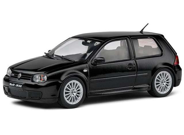Solido Modeliukas 1/43 2003 Volkswagen Golf IV R32, black