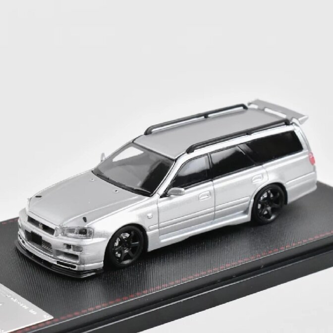 PRE-ORD3R Street Weapon Modeliukas 1/64 Nissan R34 Wagon, silver with black rims