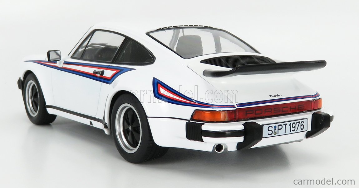 PRE-ORD3R KK Scale Modeliukas 1976 Porsche 911 (930) 3.0 Turbo with Martini Livery, white