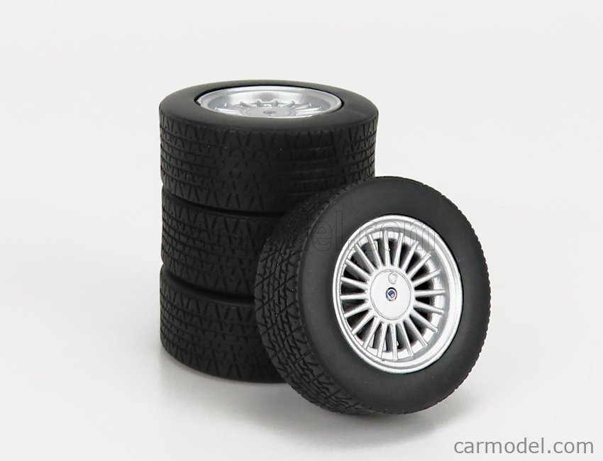 PRE-ORD3R KK Scale Ratų komplektas 1/18 BMW Alpina E30 16 inch Wheel and Tyre Set, black/chrome