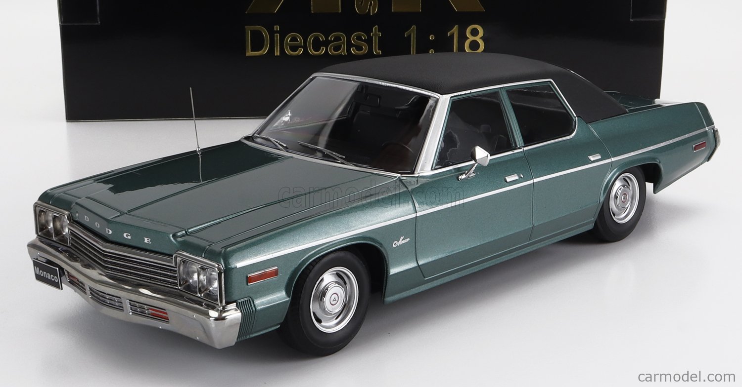KK Scale Modeliukas 1/18 1974 Dodge Monaco, vinyl roof green/black
