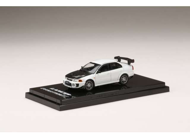 PRE-ORD3R Hobby Japan Modeliukas 1998 Mitsubishi Lancer GSR Evolution 5 (Customized Version), white