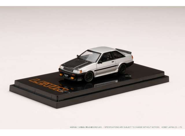 PRE-ORD3R Hobby Japan Modeliukas Toyota Corolla Levin GT APEX 2door AE86 with Carbon Bonnet, silver/black