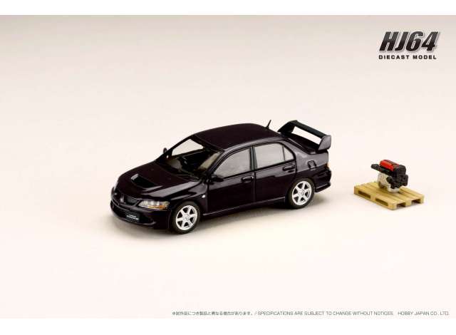PRE-ORD3R Hobby Japan Modeliukas Mitsubishi Lancer GSR Evolution 8 with Engine Display Model, black mica