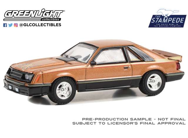 PRE-ORD3R GreenLight Modeliukas 1980 Ford Mustang Cobra *The Drive Home to the Mustang Stampede Series 1*, dark chamois