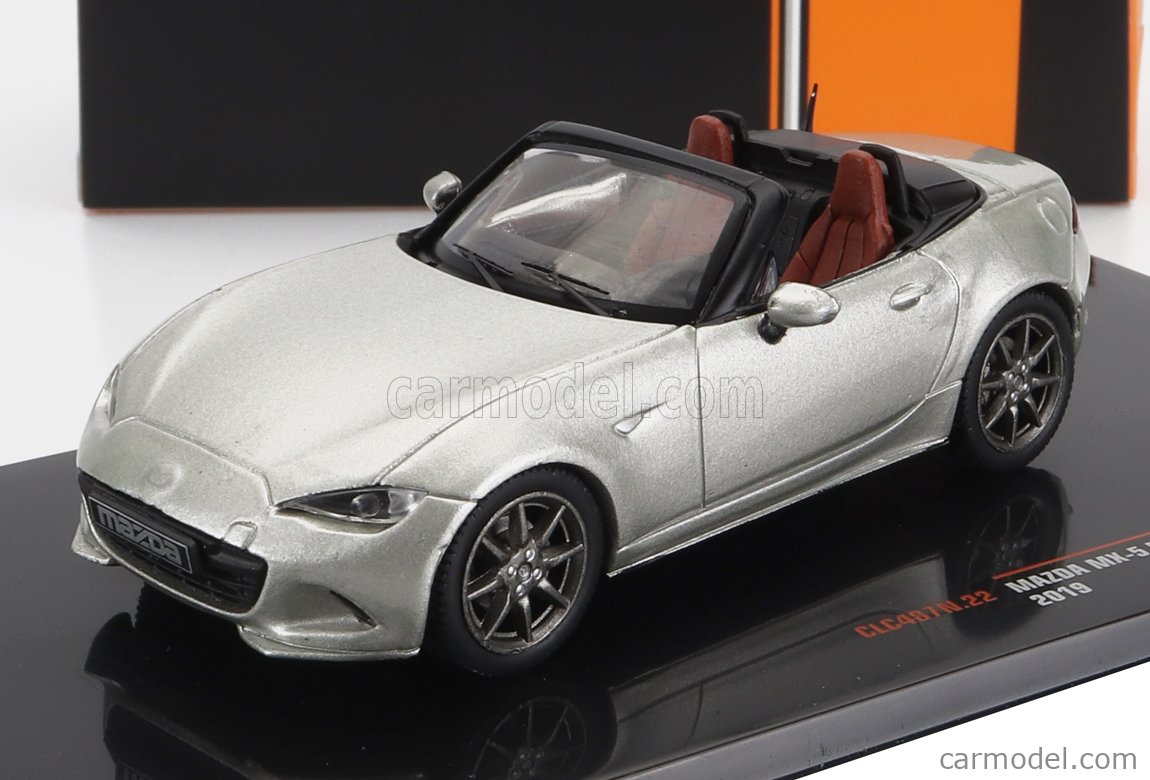 IXO Models Modeliukas 1/43 2019 Mazda MX 5, metallic beige-cream