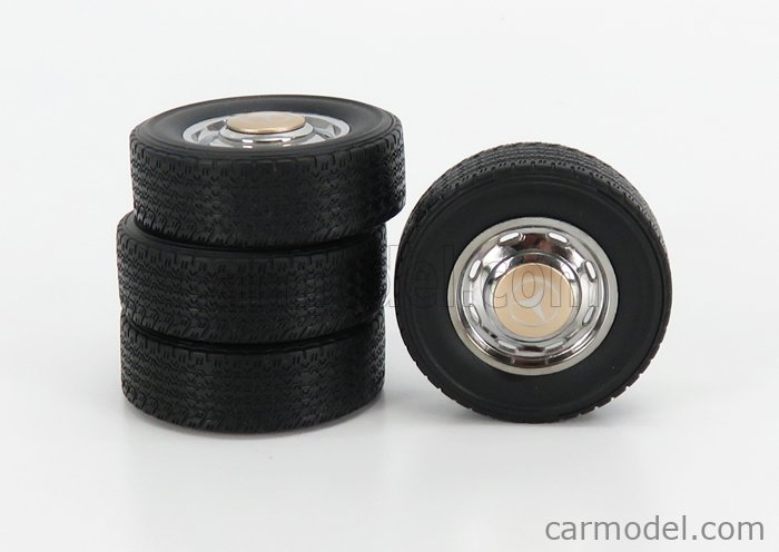 PRE-ORD3R KK Scale Ratų komplektas Mercedes Wheel and Tyre Set, light gold/chrome