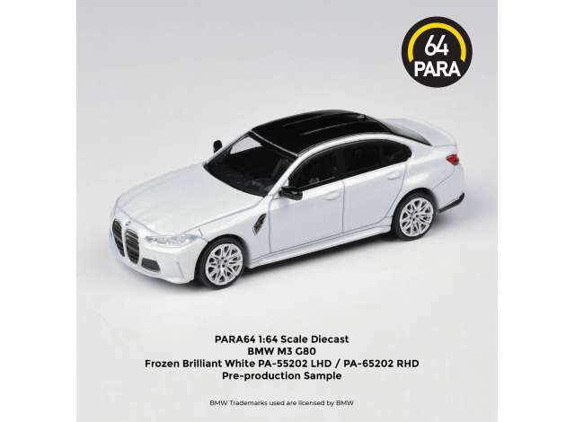 PRE-ORD3R Para64 Modeliukas 2020 BMW M3 G80 *Right Hand Drive*, frozen brilliant white (cars in a deluxe Acrylic window box)