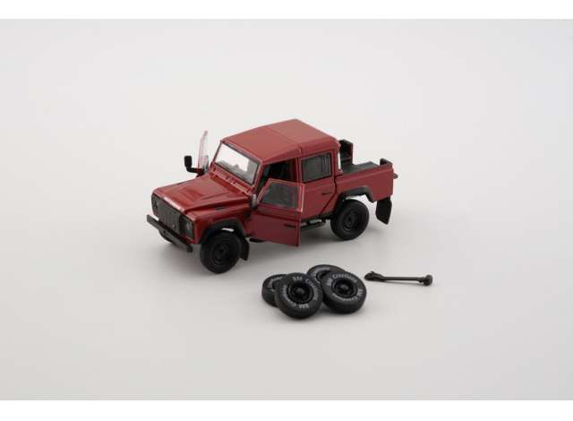 PRE-ORD3R BM Creations Modeliukas 2016 Land Rover Defender 110 Pick-Up *Left Hand Drive*, red-orange