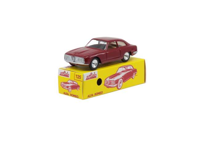 Solido Modeliukas 1/43 Alfa Romeo 2600 Sprint, red