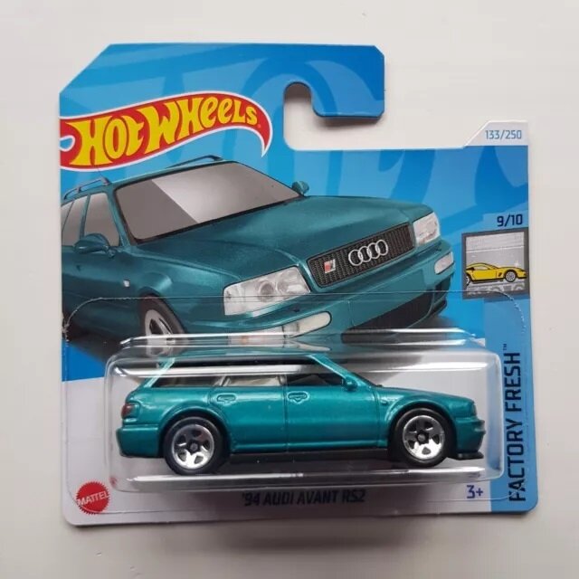 Hot Wheels Mainline Modeliukas '94 Audi Avant RS2 green