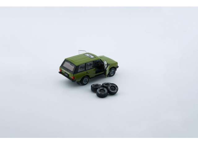 PRE-ORD3R BM Creations Modeliukas 1992 Range Rover Classic LSE left hand drive, classic green