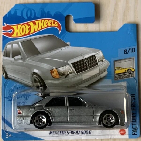 Hot Wheels Mainline Modeliukas Mercedes Benz 500 E silver (yra Sandėlyje)