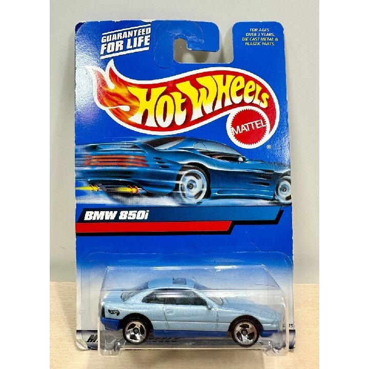 Hot Wheels Mainline Modeliukas BMW 850i light blue