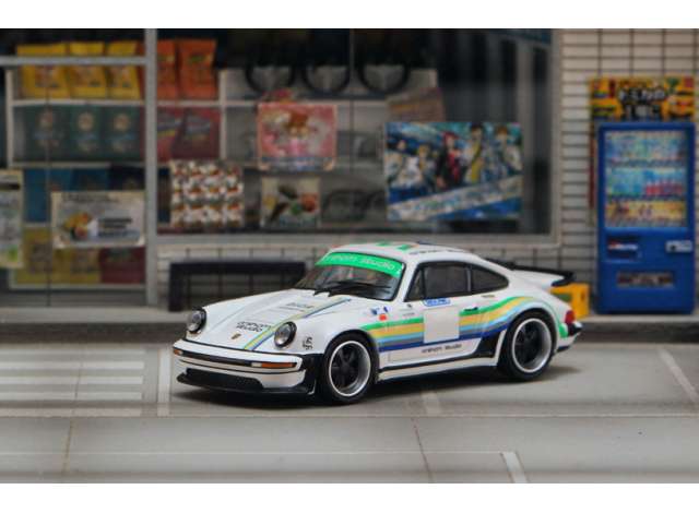 Street Weapon Modeliukas 1/64 RWB art, various (yra Sandėlyje)