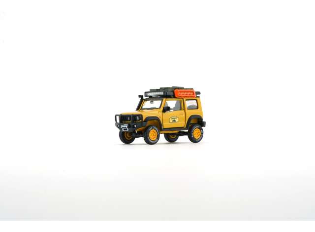 PRE-ORD3R BM Creations Modeliukas 2019 Suzuki Jimny (JB74) Rhino Accessory Pack, ivory yellow